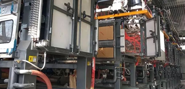 泡沫機(jī)器生產(chǎn)廠家泡沫包裝為何流行